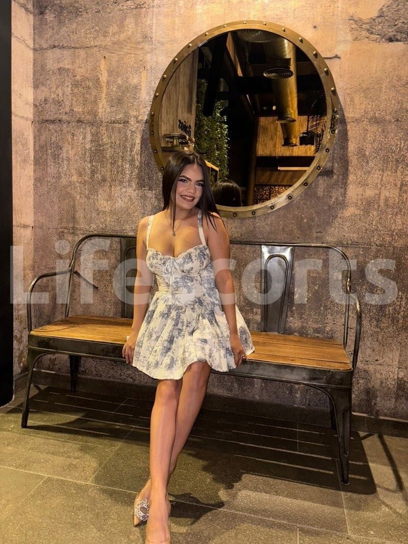 Isis - escort Argentina en Palma, foto 2