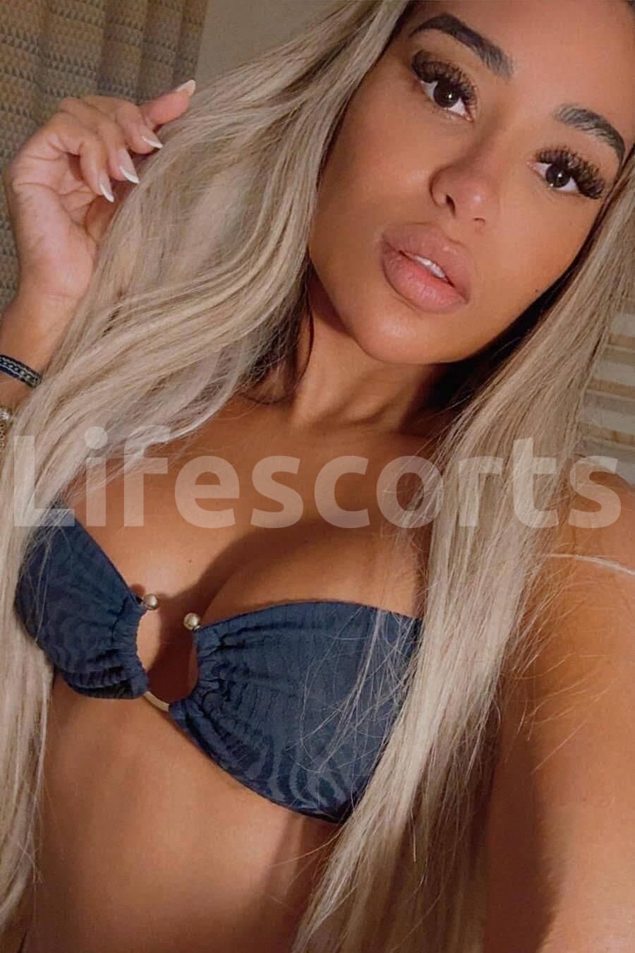 Zanotti - escort Brasileña en London, foto 3