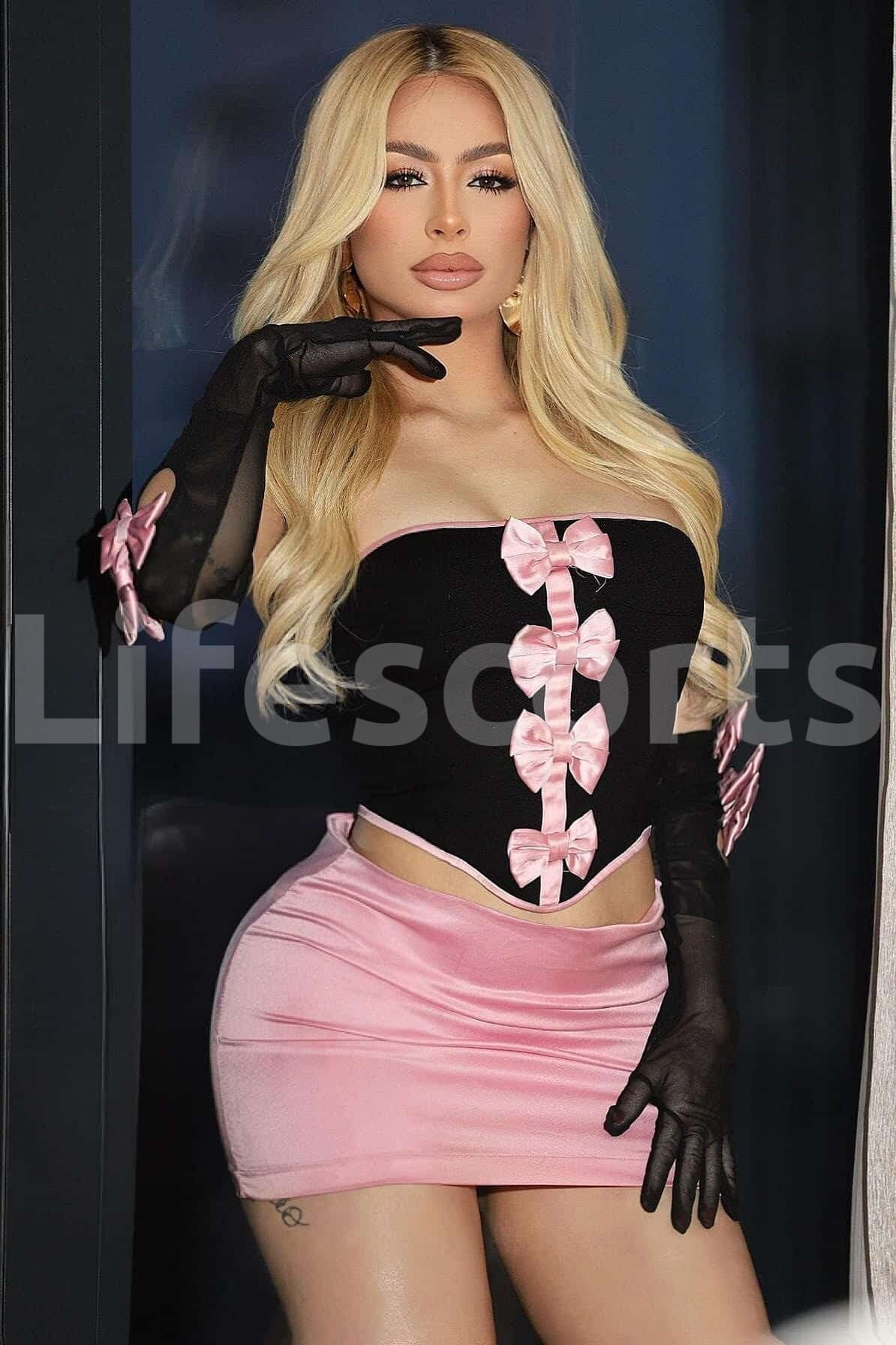 Cozy - escort Brasileña en London, foto 2