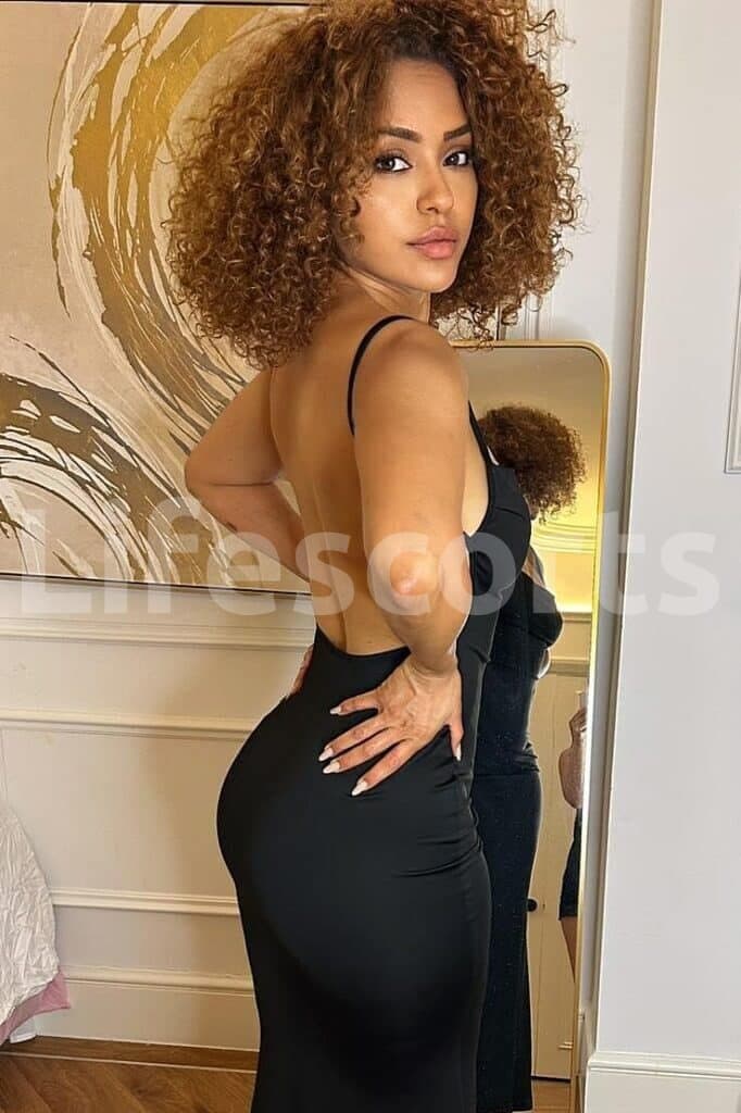 Mel - escort Brasileña en Londres, foto 3
