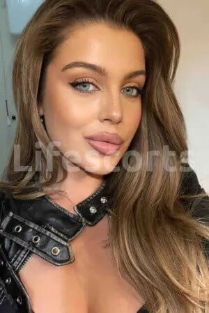 Chloe J - escort Sueca en Marbella, foto 1