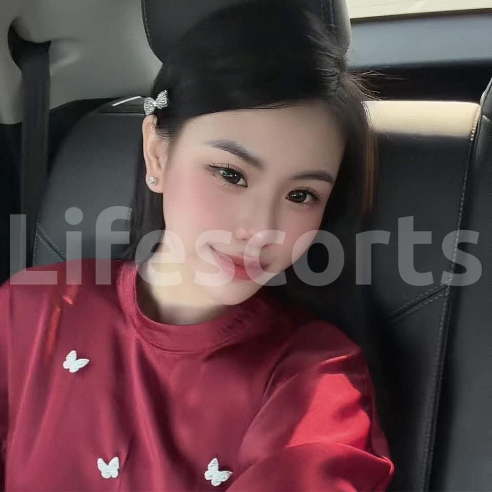 Nhi Nhi - escort en Abu Dabi, foto 1