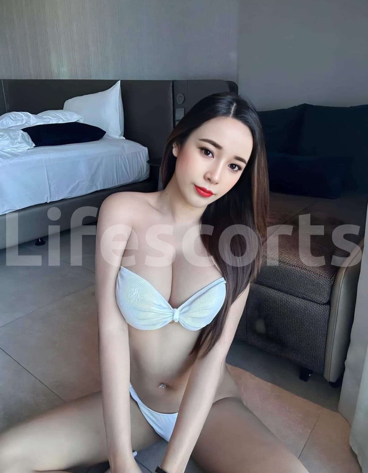 Cherry - escort en Abu Dabi, foto 2