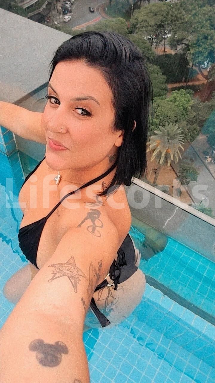 Flivia Bueno - escort en Brasília, foto 2