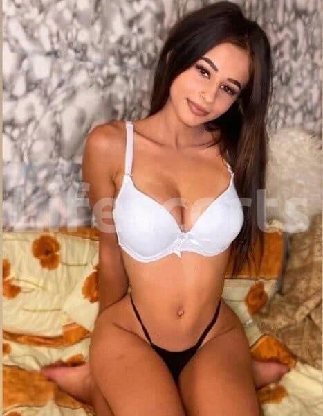 Ana - escort Moldava en Rimini, foto 1