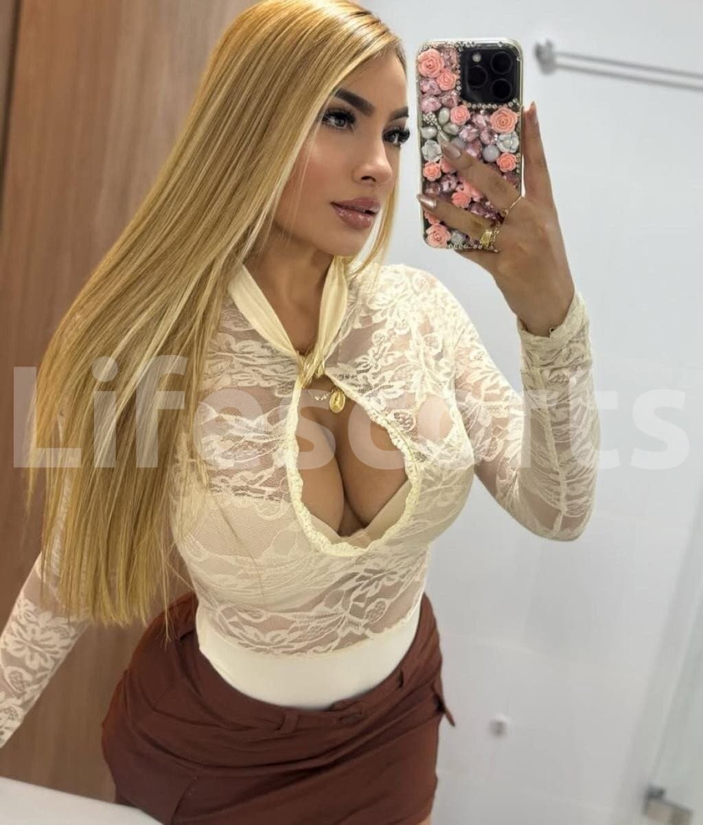Loren - escort en Santiago de Compostela, foto 3