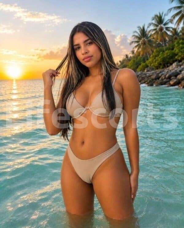 Briana - escort Latina en La Línea de la Concepción, foto 1