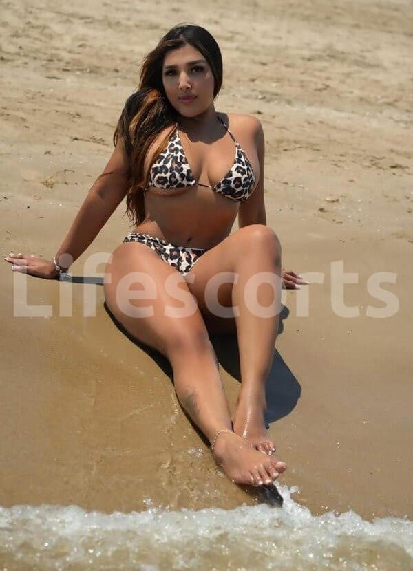 Alison - escort Latina en Gandia, foto 3
