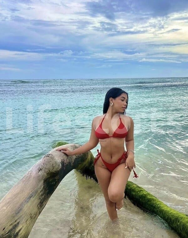 Candi - escort Colombiana en Terrassa, foto 1
