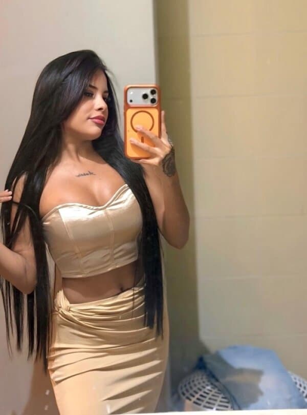 Cristal, escort Venezolana en Bormujos