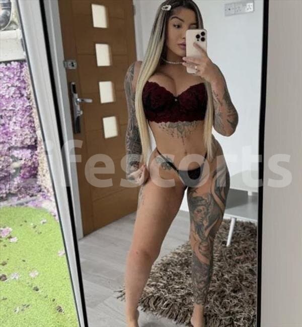 Emily, escort en Alicante