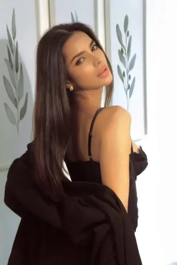 Clara, escort Venezolana en Londres