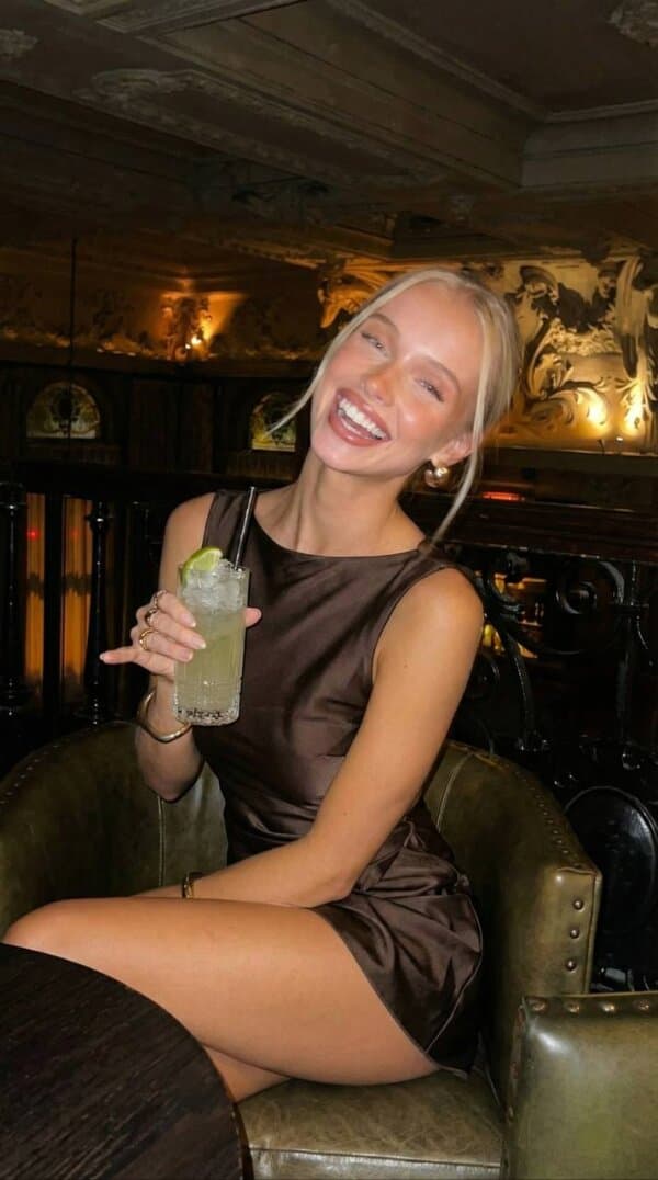 Poli, escort en Dubai