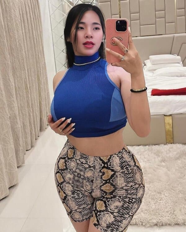 Hana, escort en Abu Dhabi