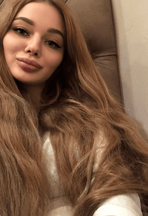 Elina, escort en Berlim