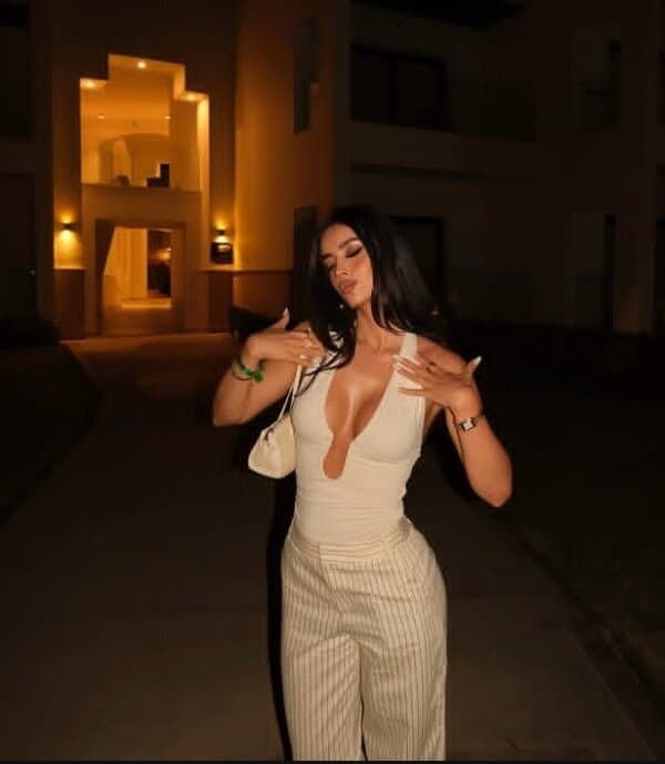 Paula, escort Española en Huesca