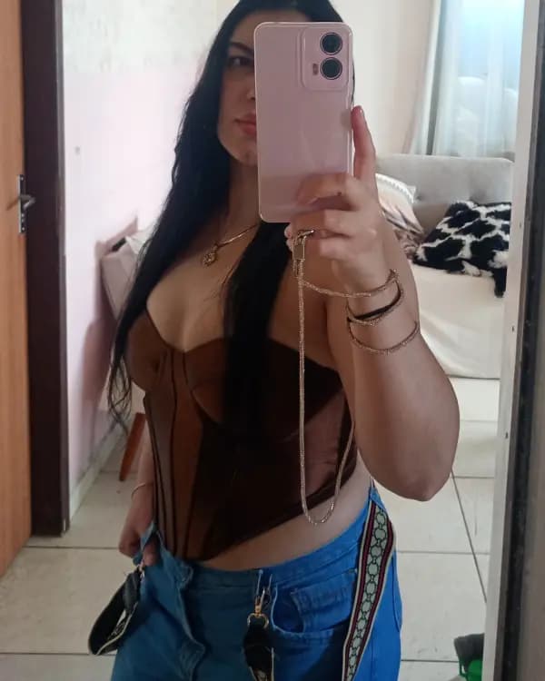 Dyniffer, escort en Gaspar