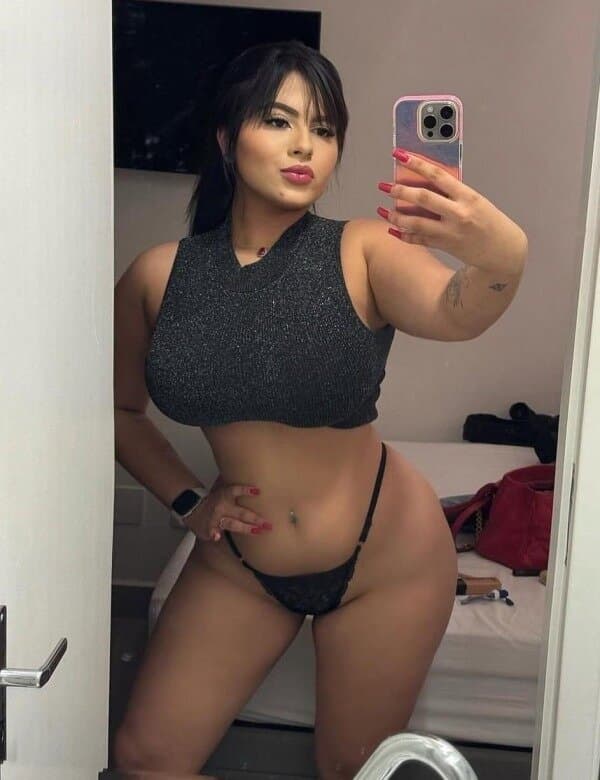 Kamila, escort Colombiana en Irun