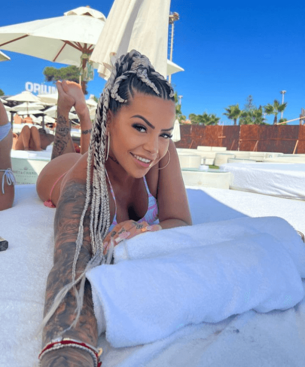 Alyson, escort Española en Yecla
